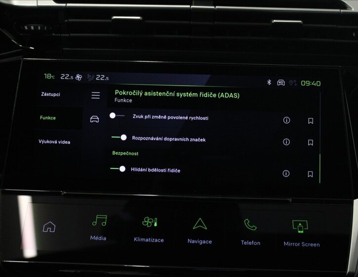 Peugeot 308 Hatchback 1,2 l 96 kw