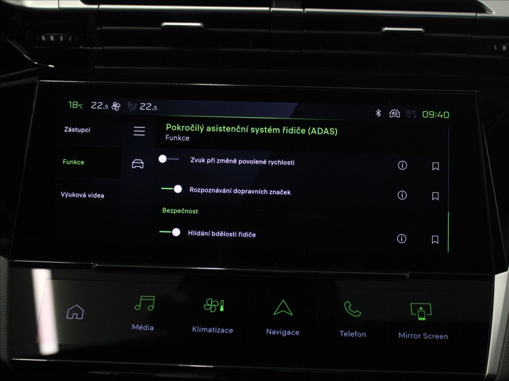 Peugeot 308 Hatchback 1,2 l 96 kw