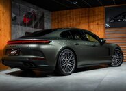 Porsche Panamera 30