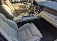 Volvo XC60 SUV 2,0 l 186 kw