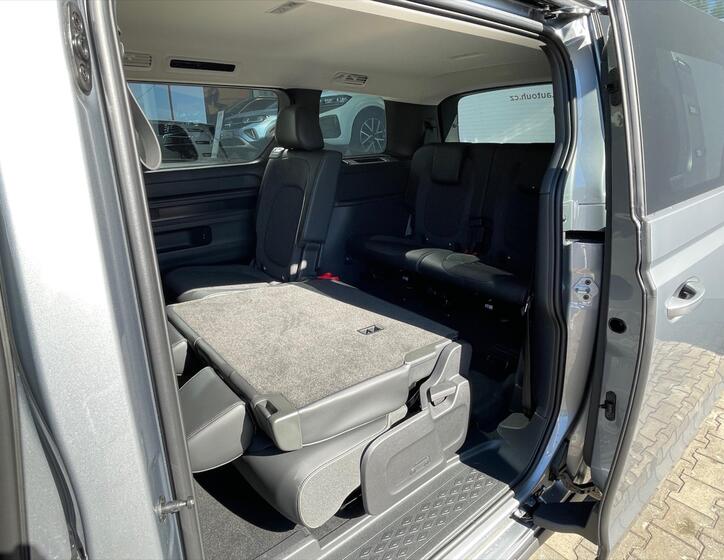 Volkswagen ID.Buzz 30