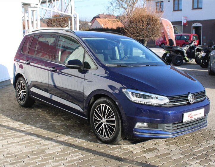 Volkswagen Touran Kombi 2,0 l 110 kw