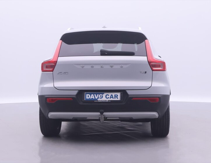 Volvo XC40 6