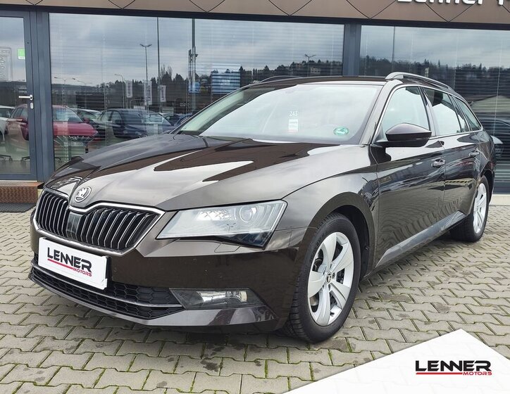 Škoda Superb 1
