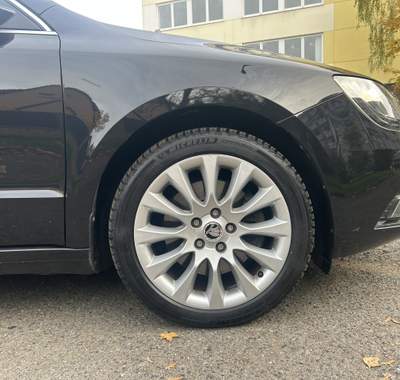 Škoda Superb 19