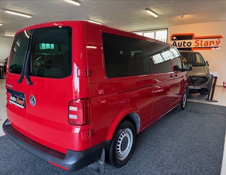 Volkswagen Caravelle 6