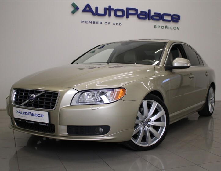 Volvo S80 1