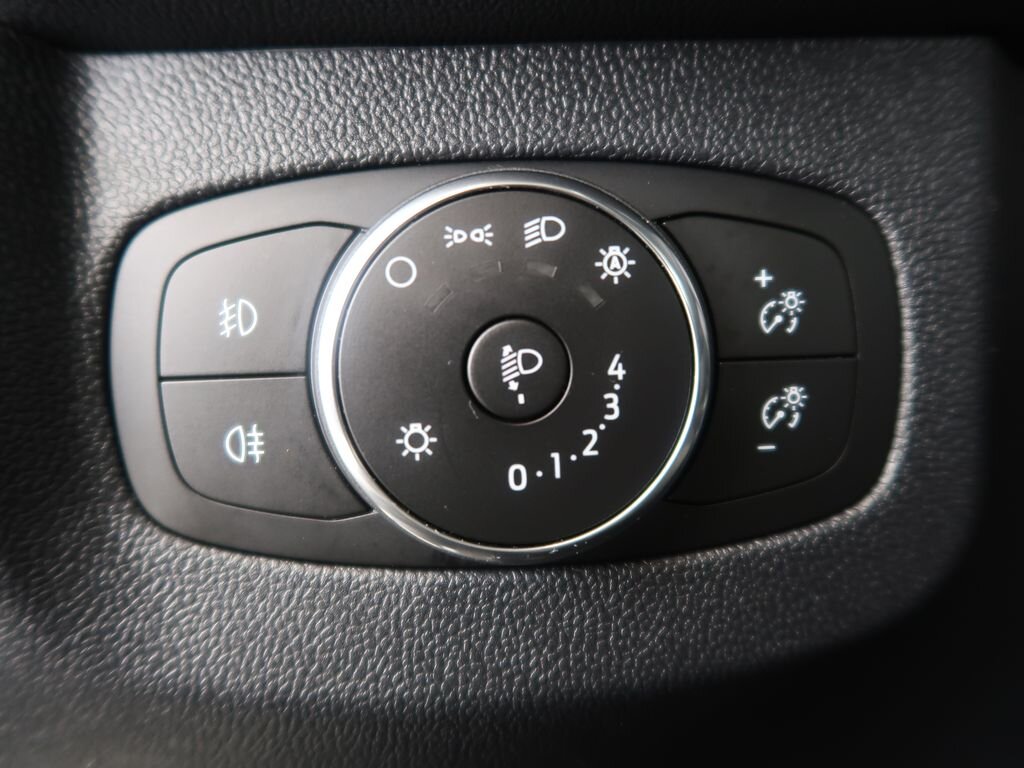 Ford Tourneo Courier VAN / Minibus 999,0 91 kw