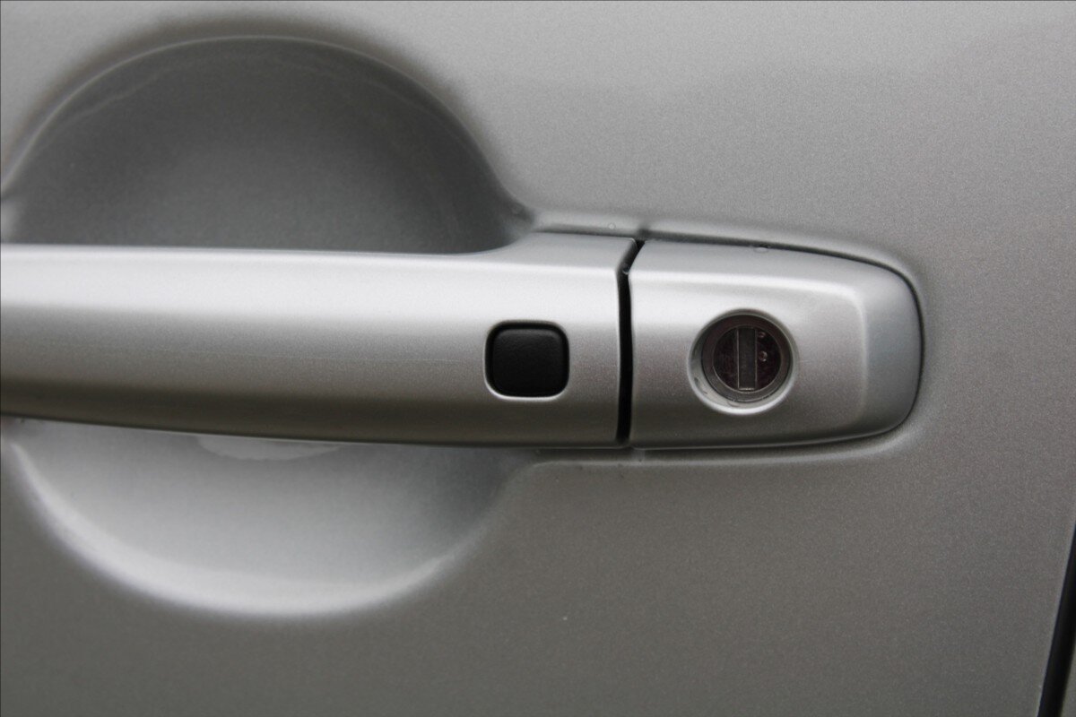 Suzuki Vitara SUV / Terénní 1,6 l 88 kw