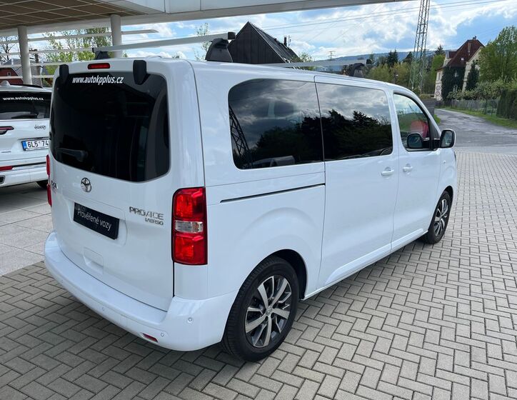 Toyota ProAce Verso 6