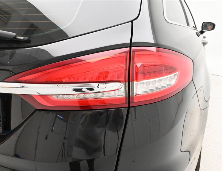 Ford Mondeo Kombi 2,0 l 140 kw