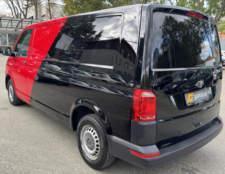 Volkswagen Transporter 13