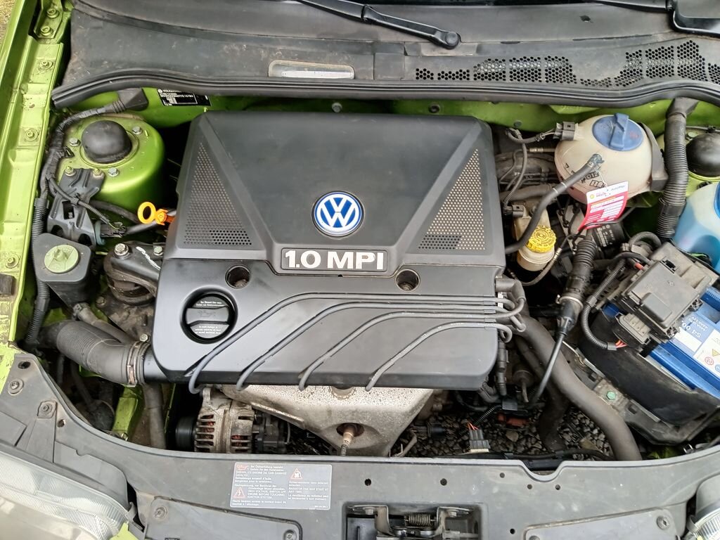 Volkswagen Polo Hatchback 999,0 37 kw