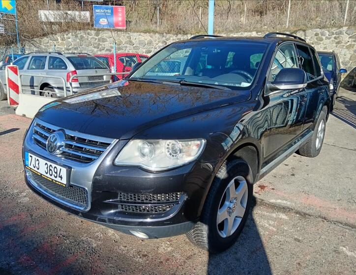 Volkswagen Touareg 3