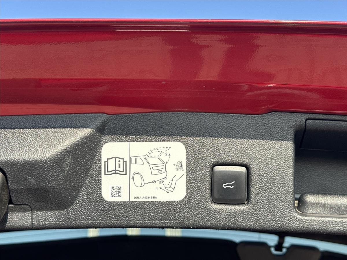 Ford Kuga SUV / Terénní 1,5 l 110 kw