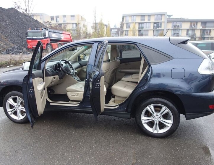 Lexus RX 400 SUV 3,3 l 155 kw