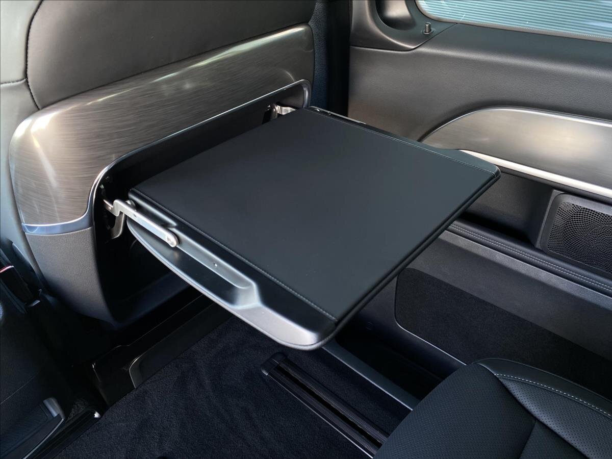 Mercedes-Benz Třídy V Ostatní 2,0 l 195 kw