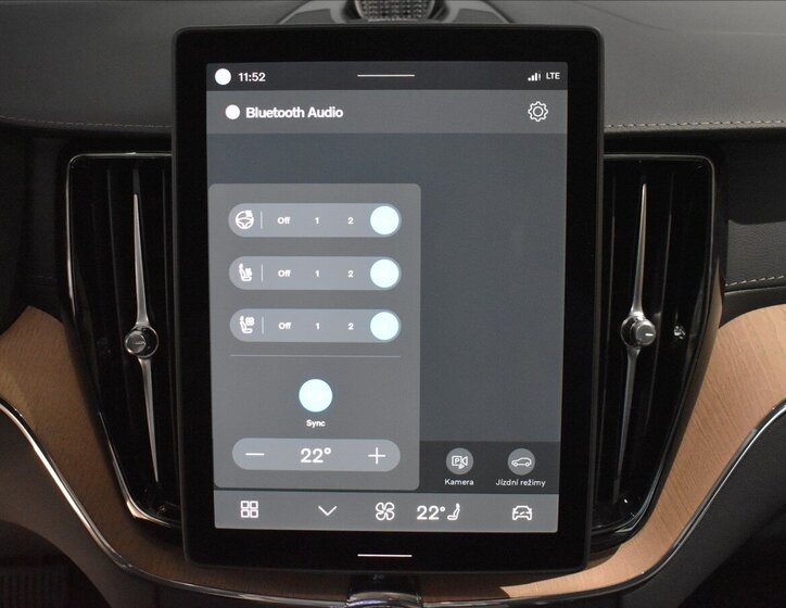 Volvo XC60 SUV / Terénní 2,0 l 257 kw