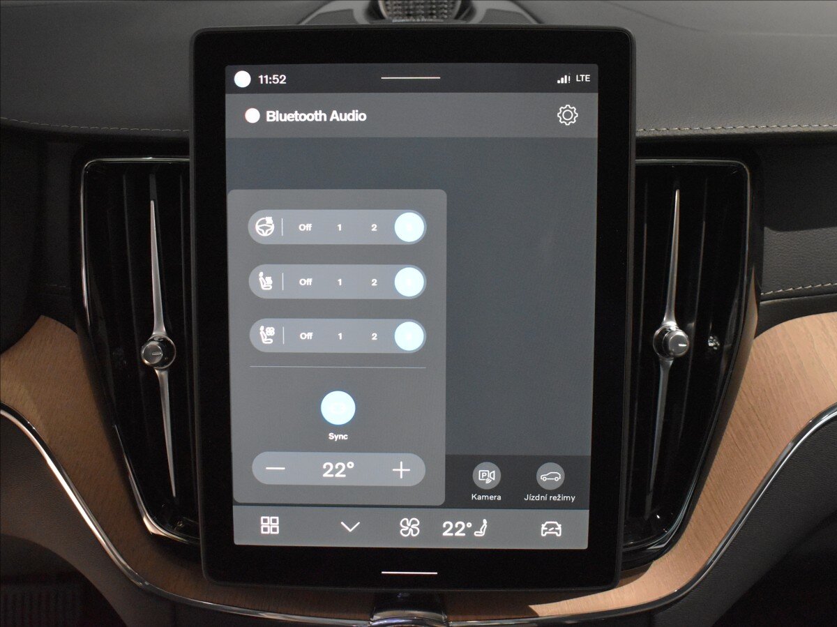 Volvo XC60 SUV / Terénní 2,0 l 257 kw