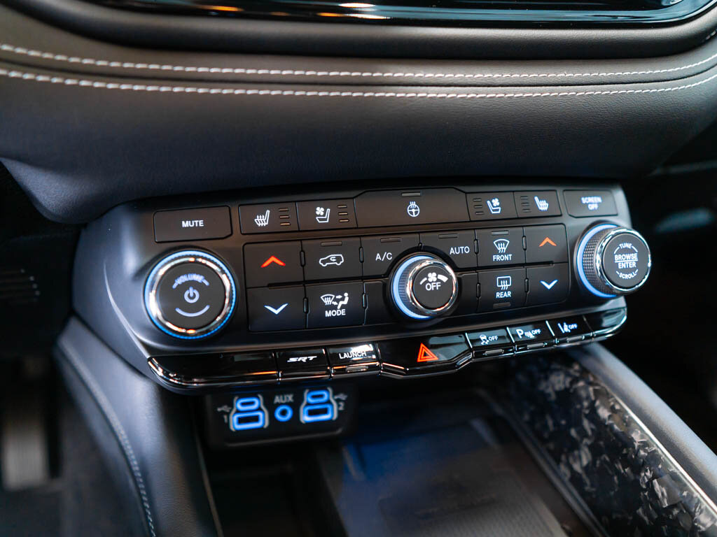 Dodge Durango SUV / Terénní 6,4 l 355 kw