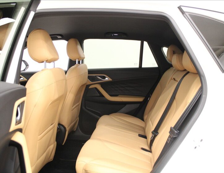 MG HS SUV 1,5 l 125 kw