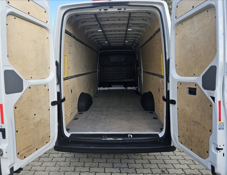 Volkswagen Crafter 4