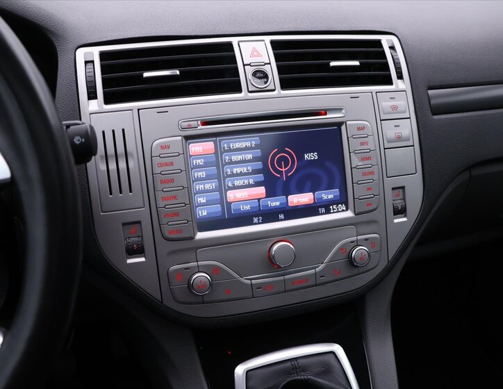 Ford Kuga SUV / Terénní 2,0 l 103 kw