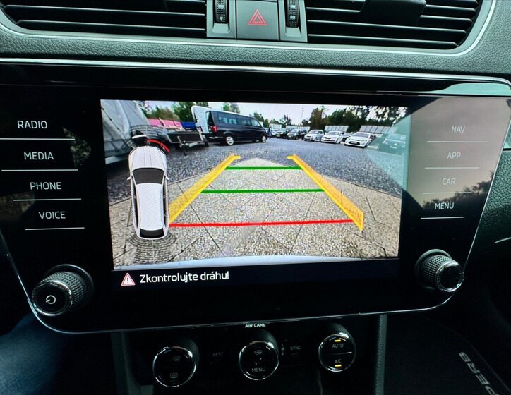 Škoda Superb Kombi 2,0 l 206 kw