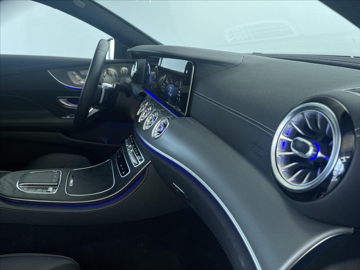 Mercedes-Benz Třídy E