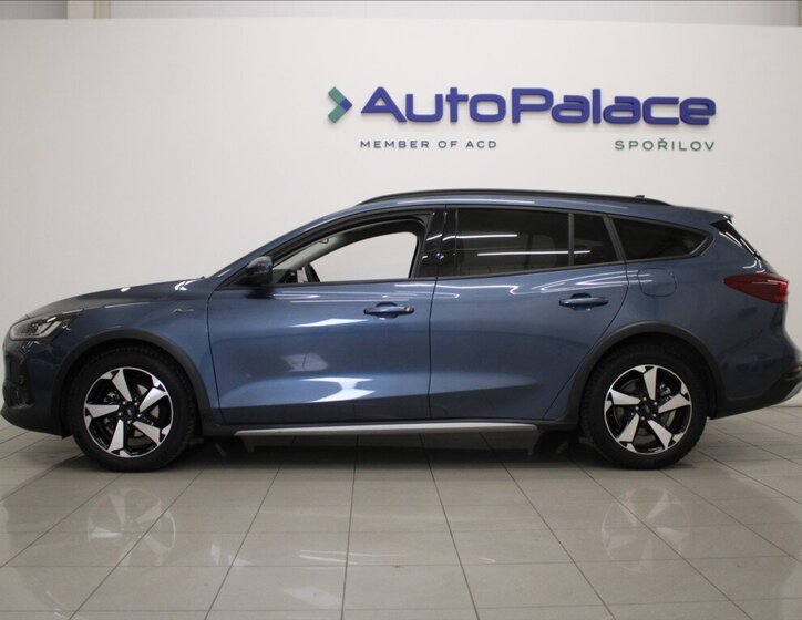 Ford Focus Kombi 999,0 114 kw