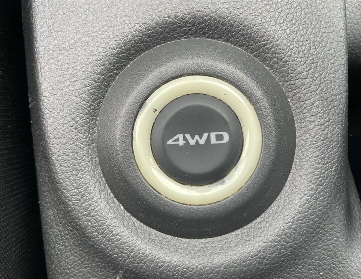 Mitsubishi Outlander SUV / Terénní 2,3 l 110 kw