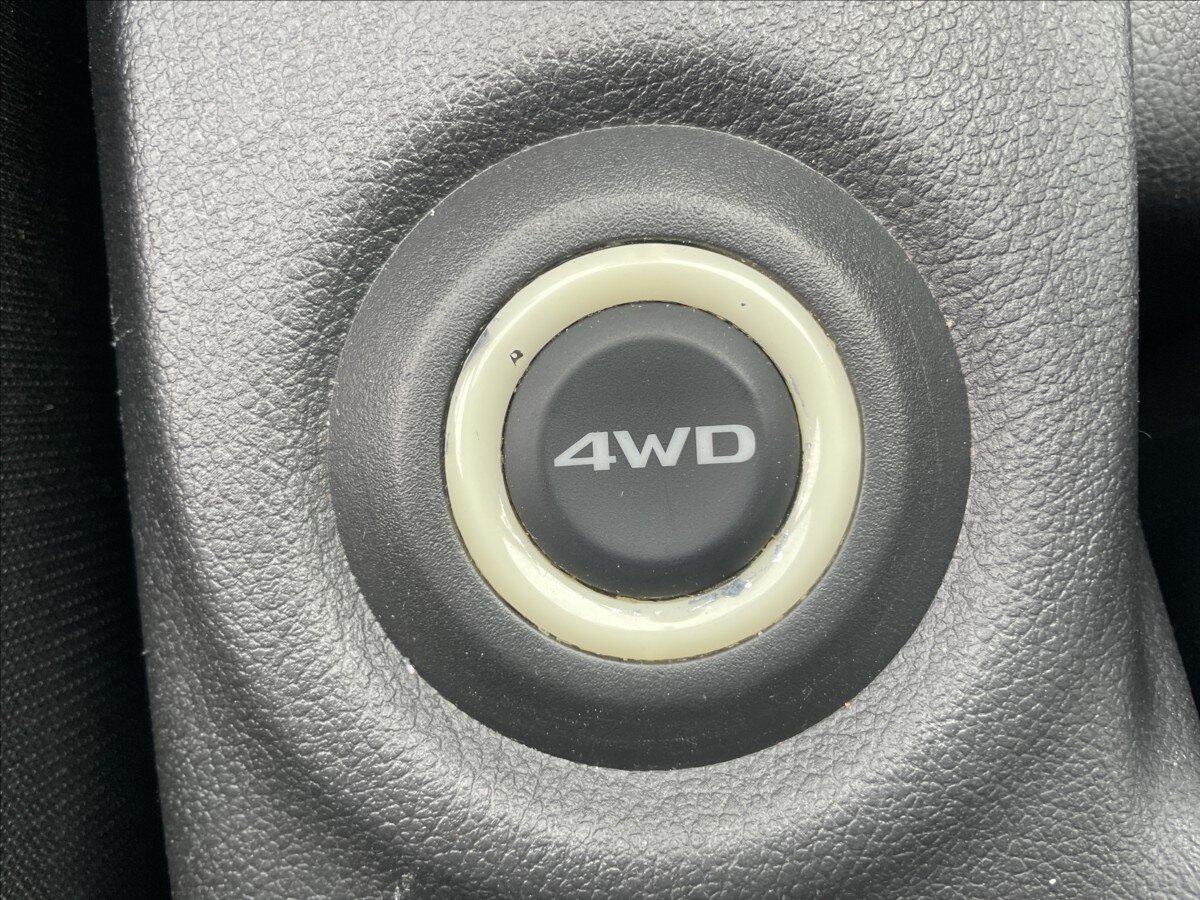 Mitsubishi Outlander SUV / Terénní 2,3 l 110 kw