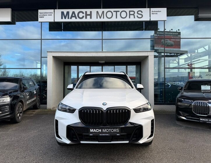 BMW X5 SUV / Terénní 3,0 l 250 kw