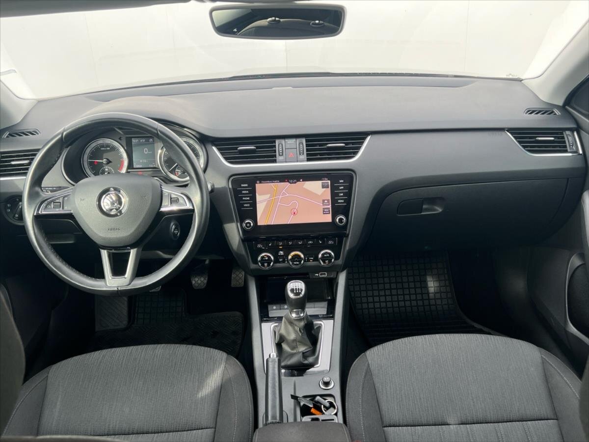 Škoda Octavia Kombi 2,0 l 110 kw