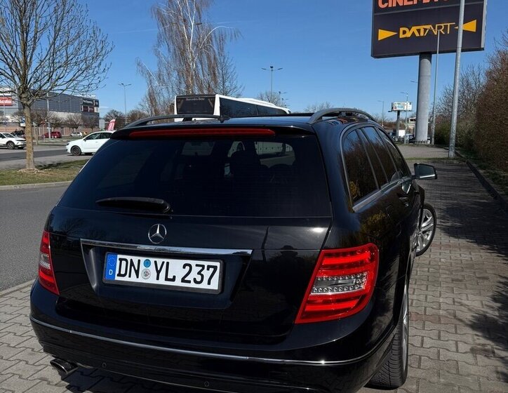 Mercedes-Benz Třídy C Kombi 0,0 195 kw