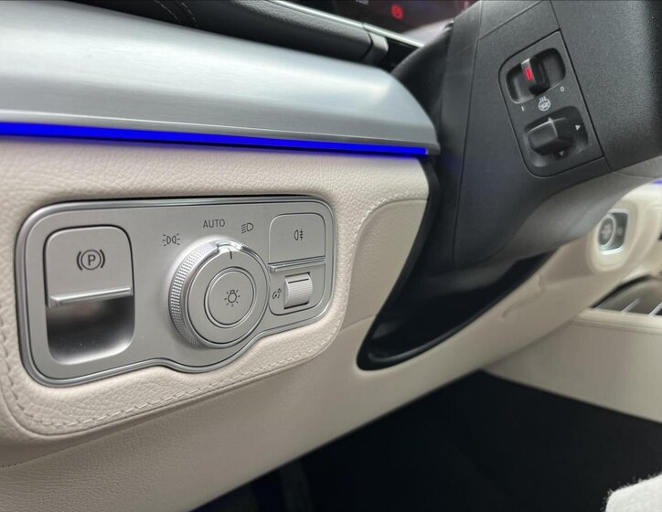 Mercedes-Benz GLE 11