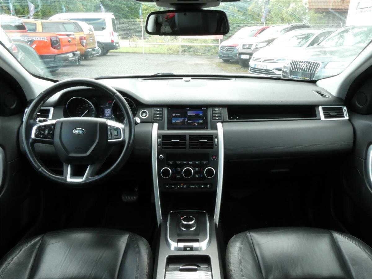 Land Rover Discovery Sport SUV 2,0 l 110 kw