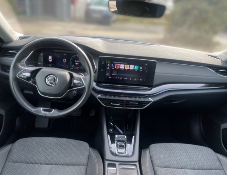 Škoda Octavia Sedan / Limuzína 1,5 l 110 kw