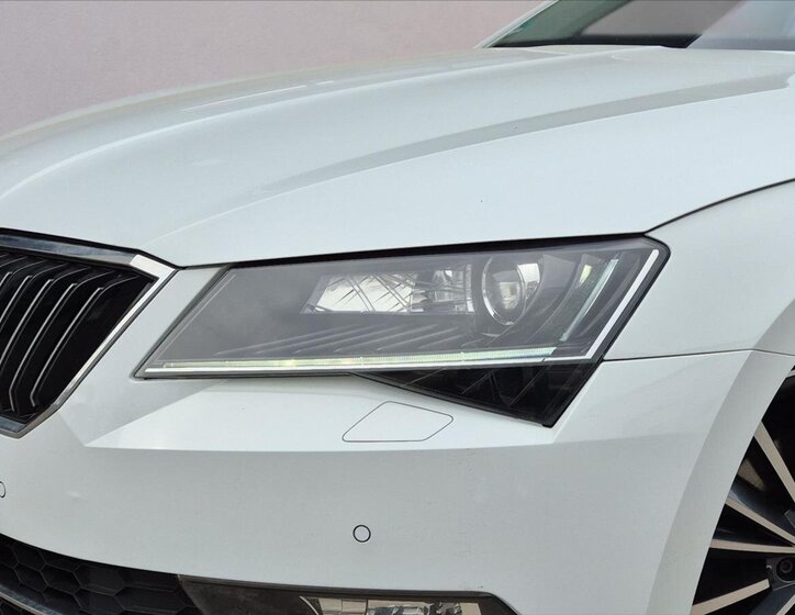 Škoda Superb Kombi 2,0 l 140 kw