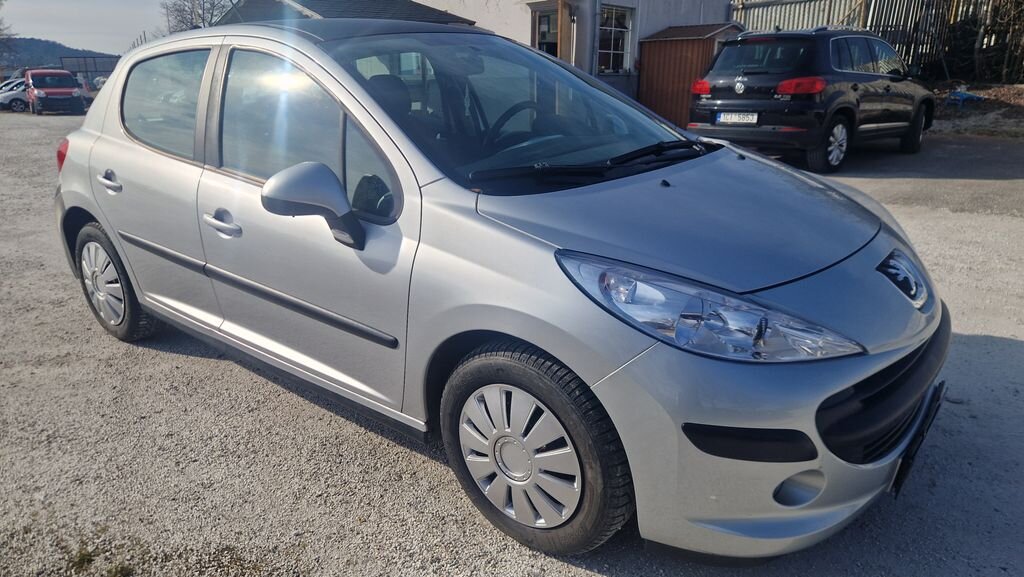 Peugeot 207 Hatchback 1,6 l 80 kw