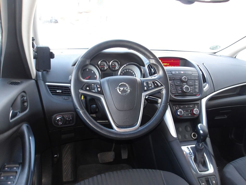 Opel Zafira Kombi 2,0 l 125 kw