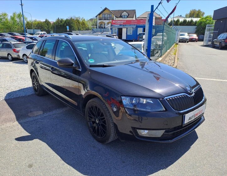 Škoda Octavia Kombi 2,0 l 110 kw