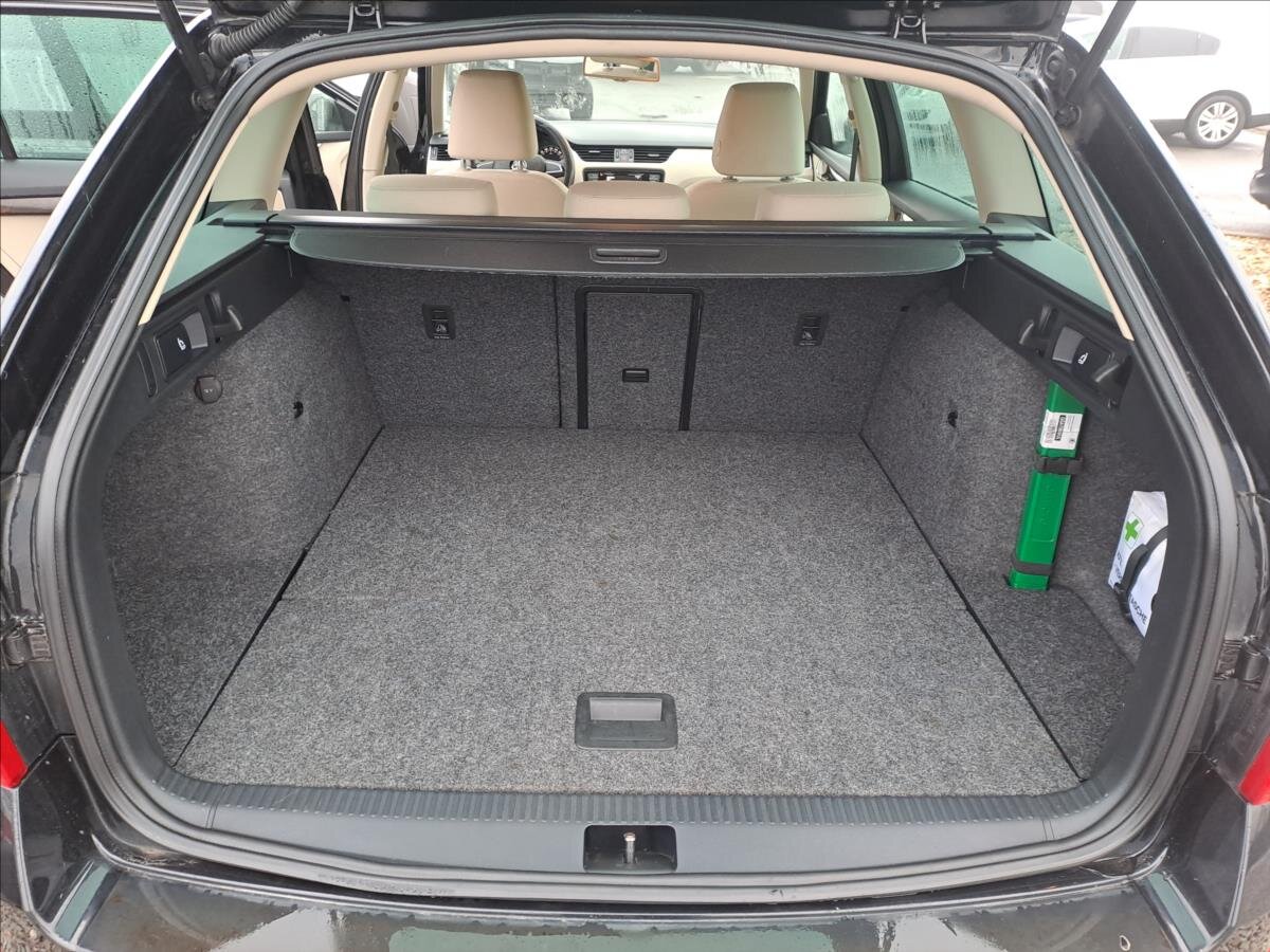 Škoda Octavia Kombi 2,0 l 110 kw