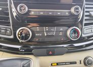 Ford Tourneo Custom 21