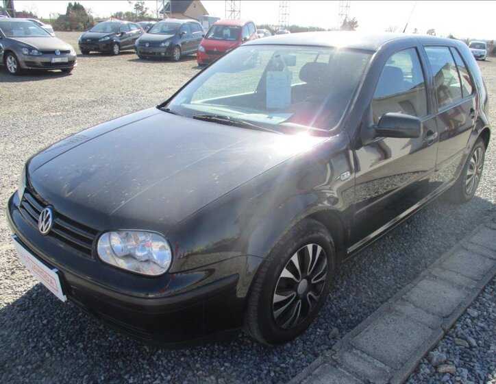 Volkswagen Golf Hatchback 1,6 l 77 kw