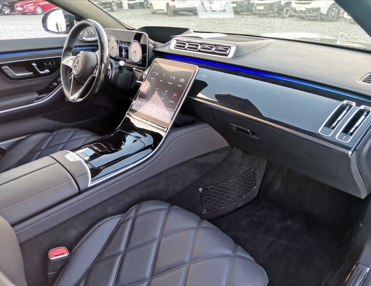 Mercedes-Benz Třídy S 8