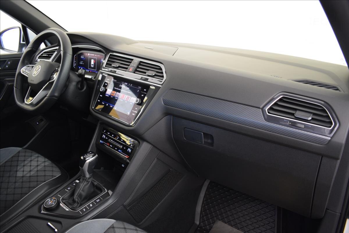 Volkswagen Tiguan SUV / Terénní 2,0 l 110 kw