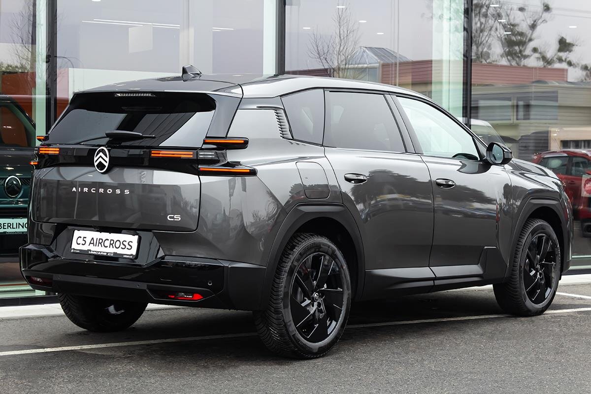 Citroën C5 Aircross SUV / Terénní 1,2 l 107 kw