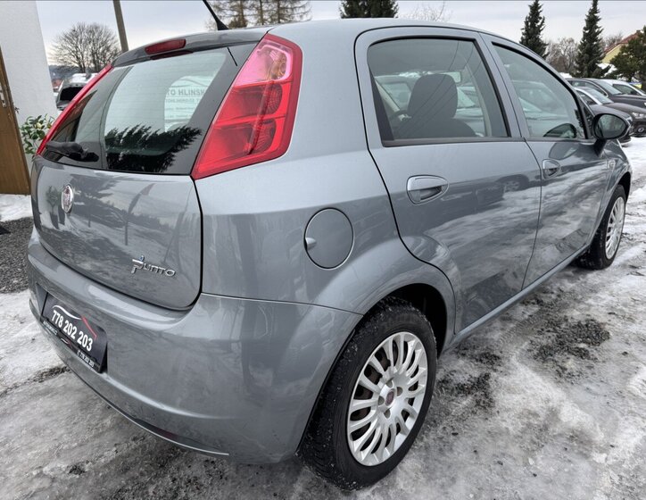 Fiat Grande Punto Hatchback 1,2 l 48 kw