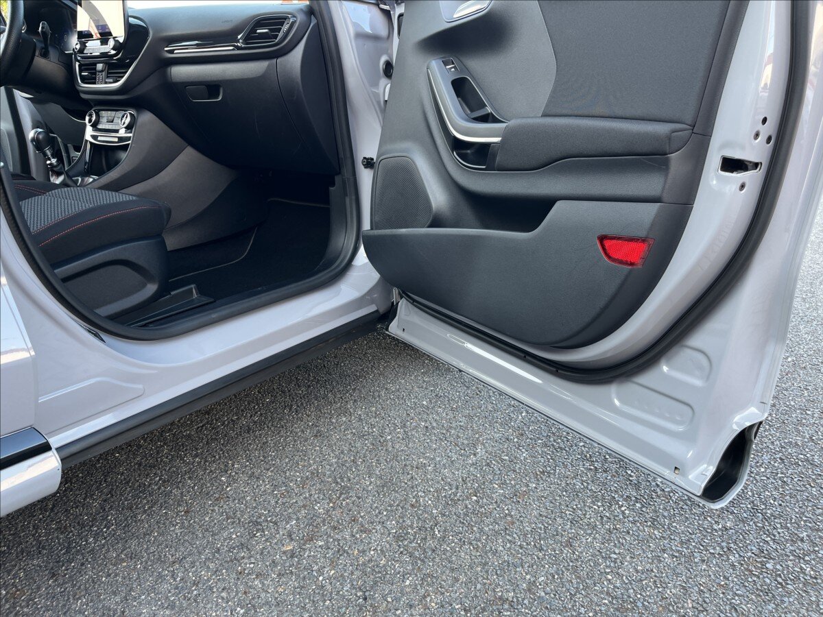 Ford Puma Hatchback 999,0 92 kw